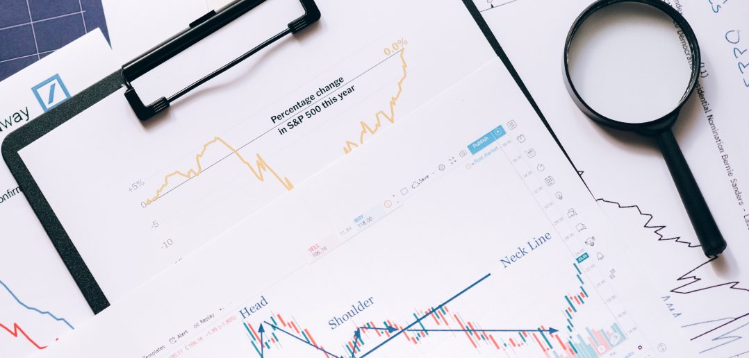 Understanding The Difference Between Fundamental And Technical Analysis ...